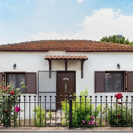 Holiday home Bella Garden House *